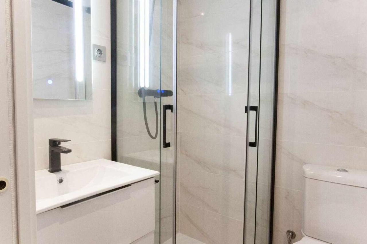 New Moderno Y Elegante Apartamento Centrico Madri Exterior foto
